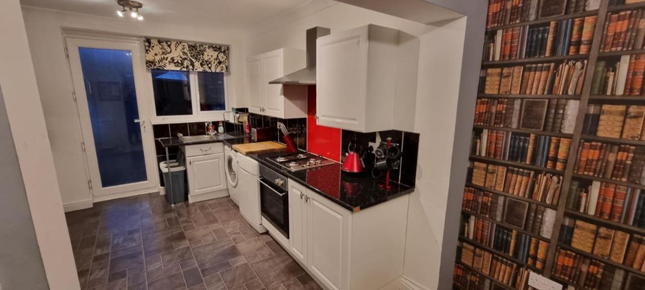 1 Bedroom Sculcoates House Hull كينغستون أبون هول المظهر الخارجي الصورة