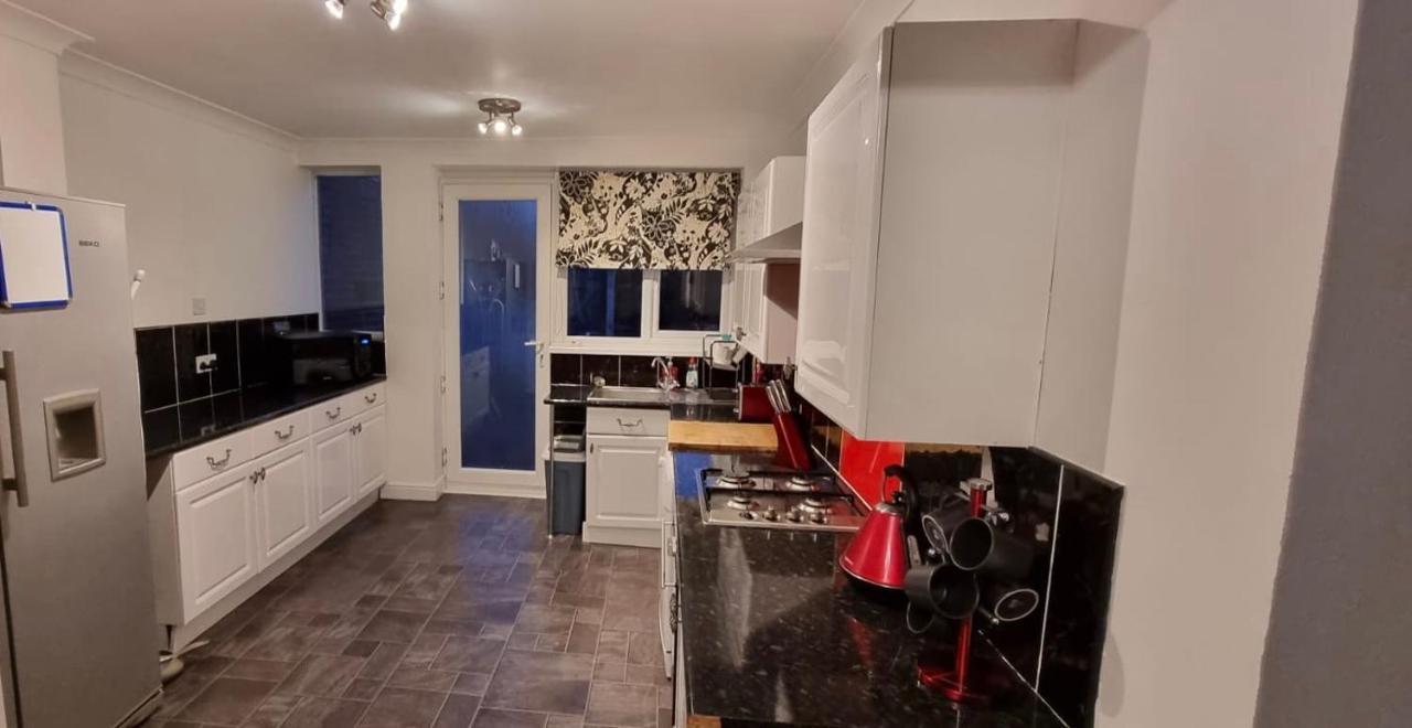 1 Bedroom Sculcoates House Hull كينغستون أبون هول المظهر الخارجي الصورة